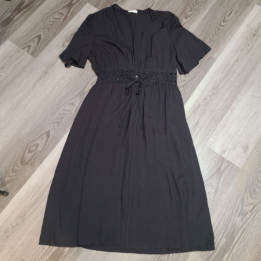 Ekouaer Black Robe Size M